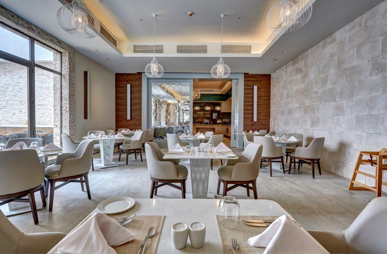 Royalton Antigua, An Autograph Collection All-Inclusive Resort Five Islands Village Екстериор снимка
