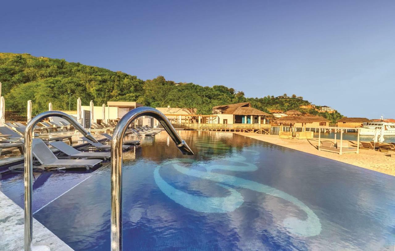 Royalton Antigua, An Autograph Collection All-Inclusive Resort Five Islands Village Екстериор снимка