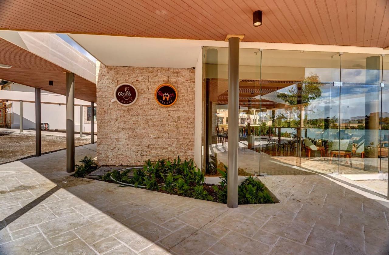 Royalton Antigua, An Autograph Collection All-Inclusive Resort Five Islands Village Екстериор снимка